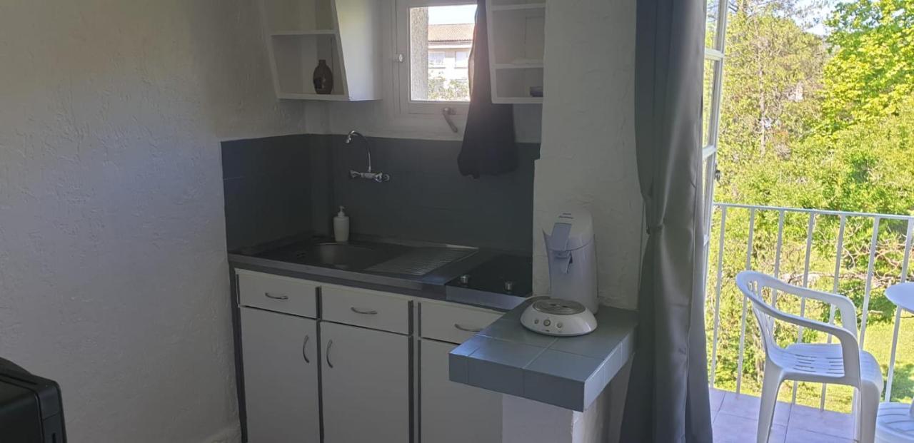 Studio Lou Paradou Residence Le Provence Gréoux-les-Bains Exteriör bild